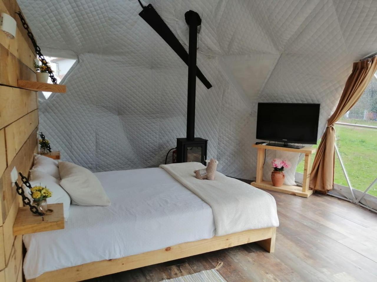 Glamping Quintana 호텔 기욘 외부 사진