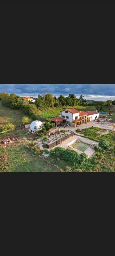 Glamping Quintana 호텔 기욘 외부 사진